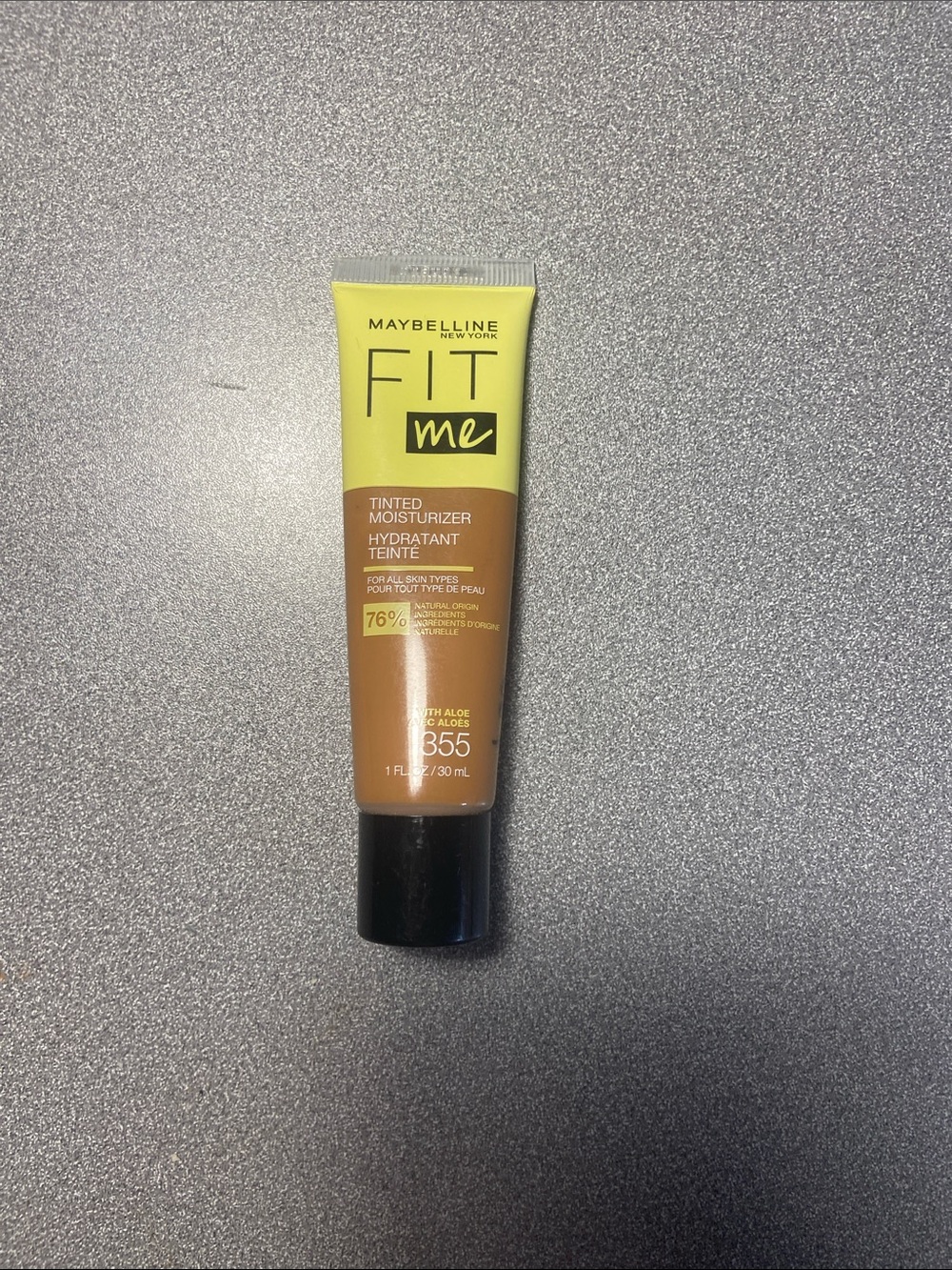 Maybelline Fit Me Tinted Moisturizer - Yellow & Brown Packaging